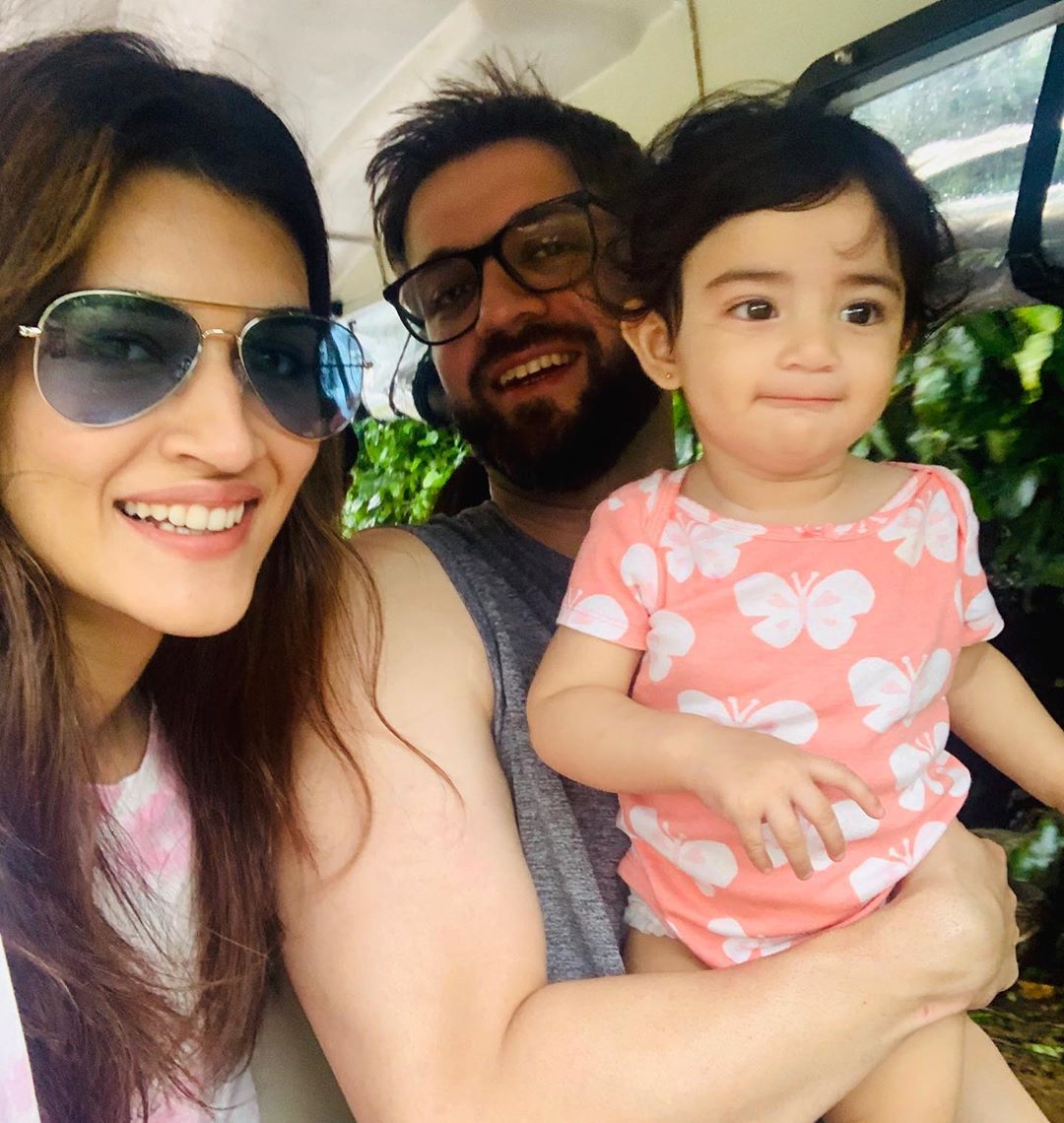 Kriti Sanon With A Cute Little Papa