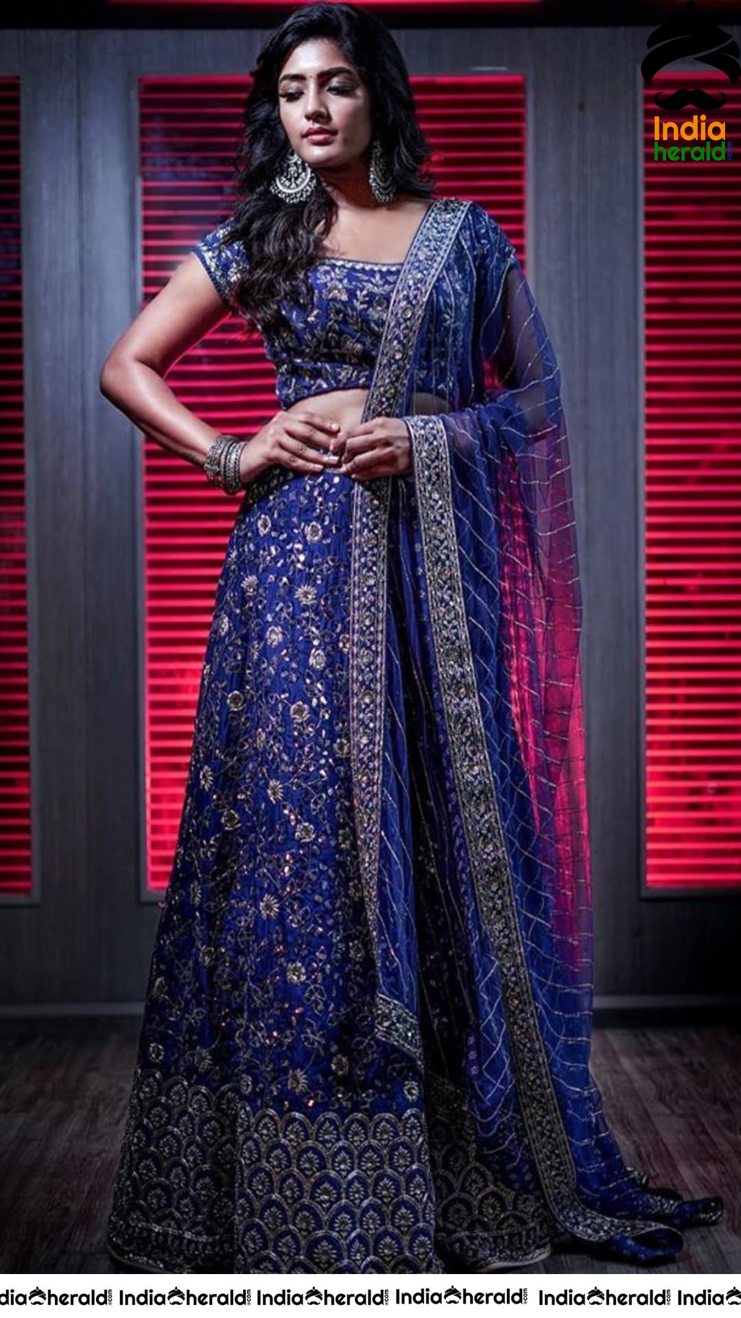 Latest Clicks of Eesha Rebba Showing Her Waistline in Purple Attire