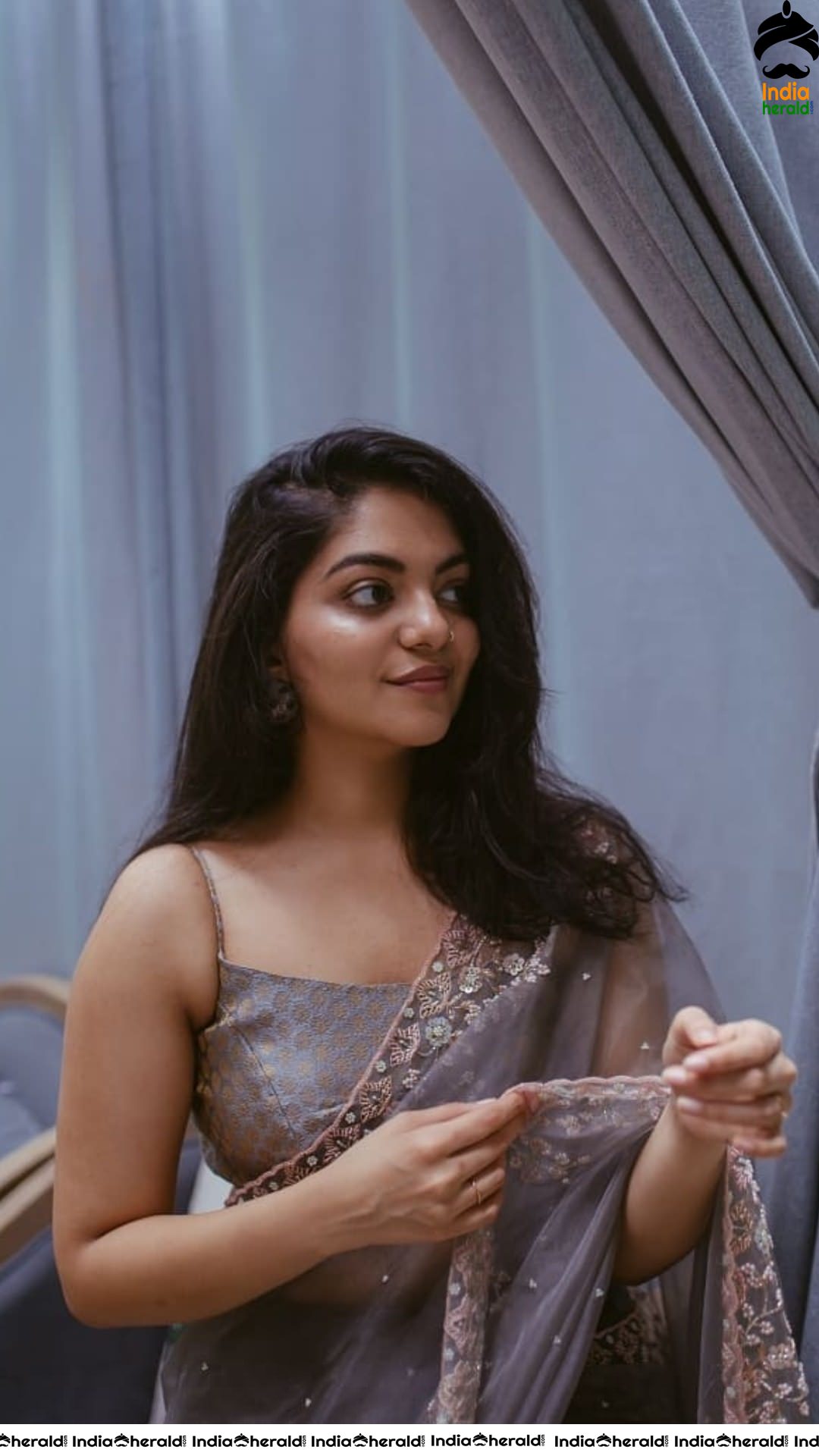 Latest Hot clicks of Ahaana Krishna in Saree Set 2