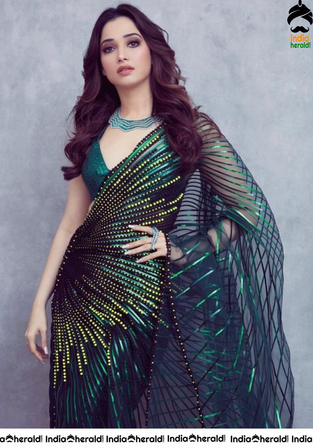 Latest Hot Compilation Photos of Tamanna in Green