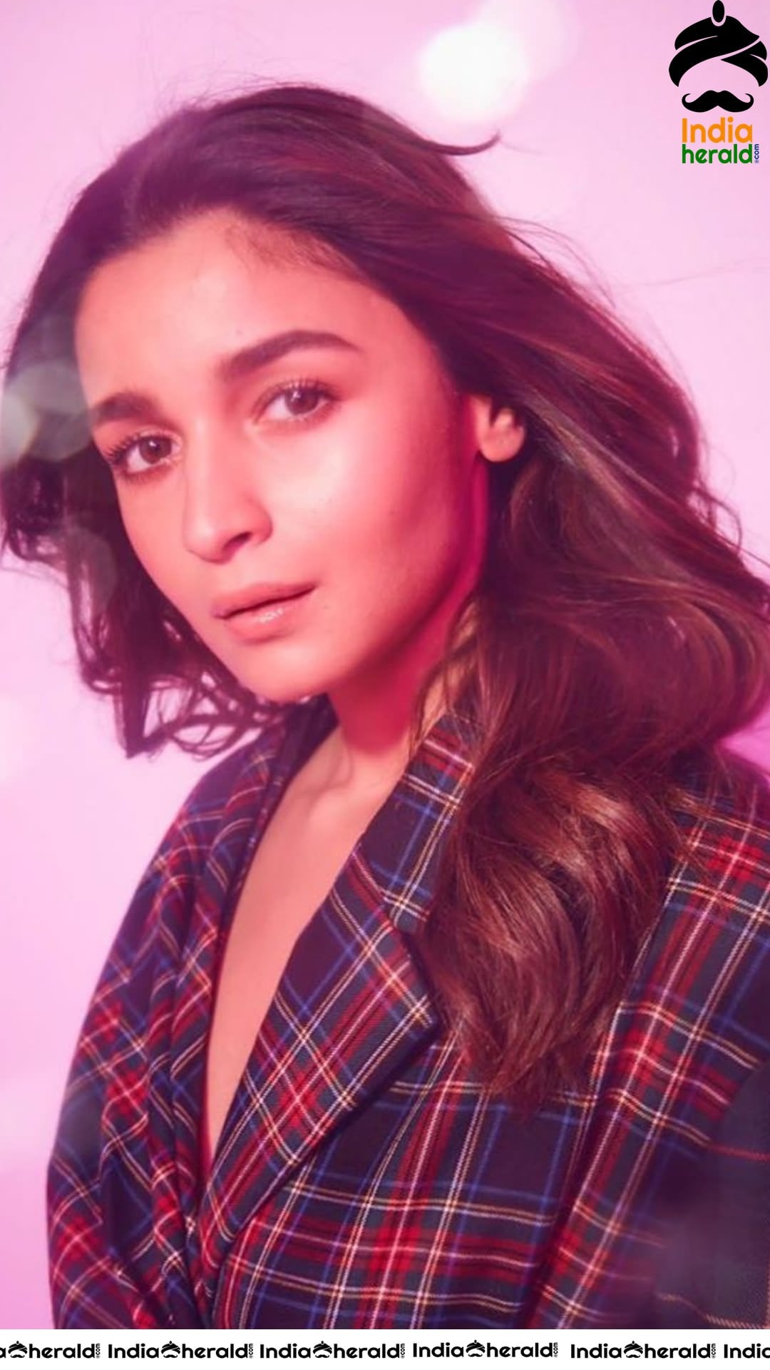 Latest Photos of Anushka Sharma and Alia Bhatt