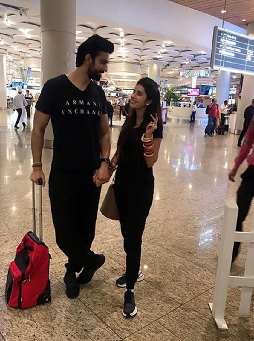 Leaked Honeymoon Hot Photos Of Charu Asopa And Rajeev Sen Set 4