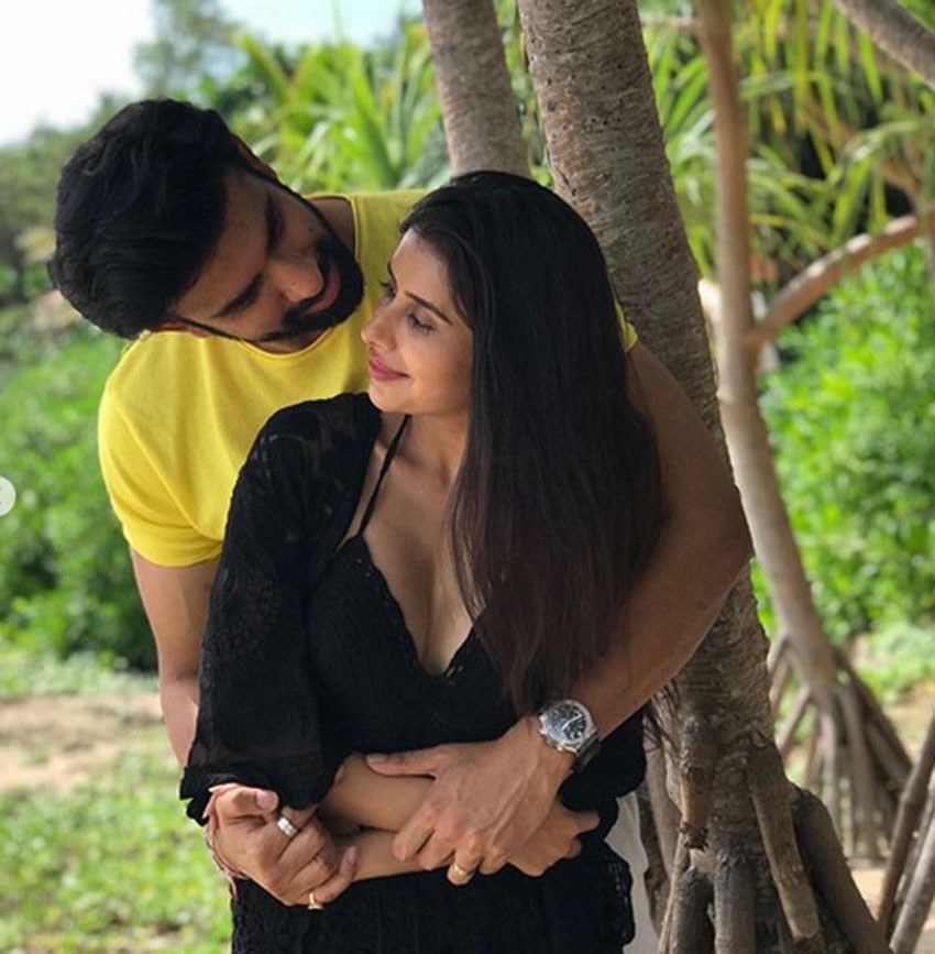 Leaked Honeymoon Hot Photos Of Charu Asopa Rajeev Sen Set 2