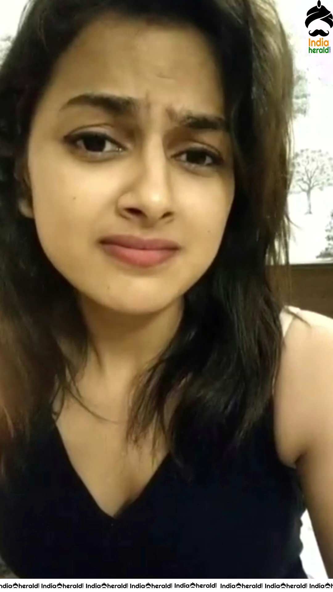 LEAKED HOT PHOTOS of Shraddha Srinath Private Bedroom Video Chat