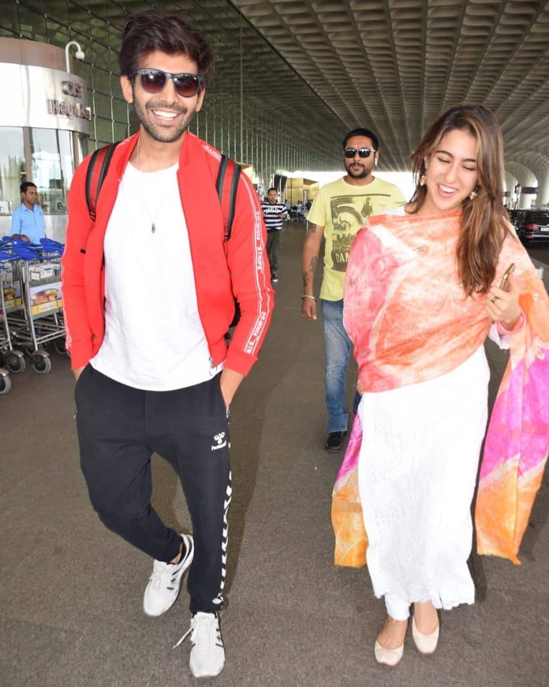 Love Birds Kartik Aryan And Sara Spotted Together