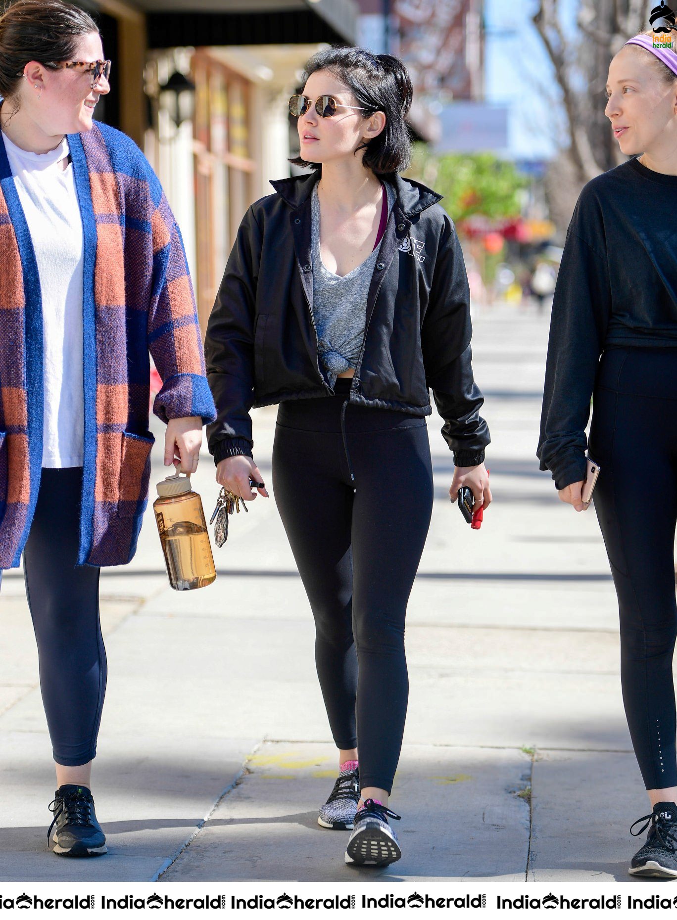 Lucy Hale Caught by Paparazzi and spotted in Los Angeles