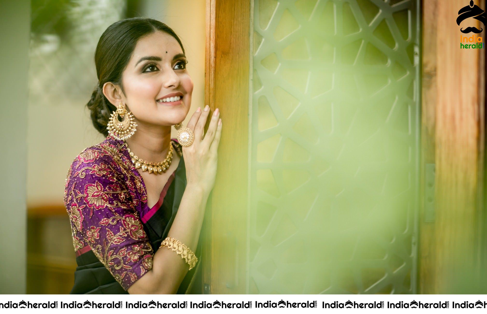 Mahima Nambiar Looking Gracious In Latest Saree Photoshoot Stills