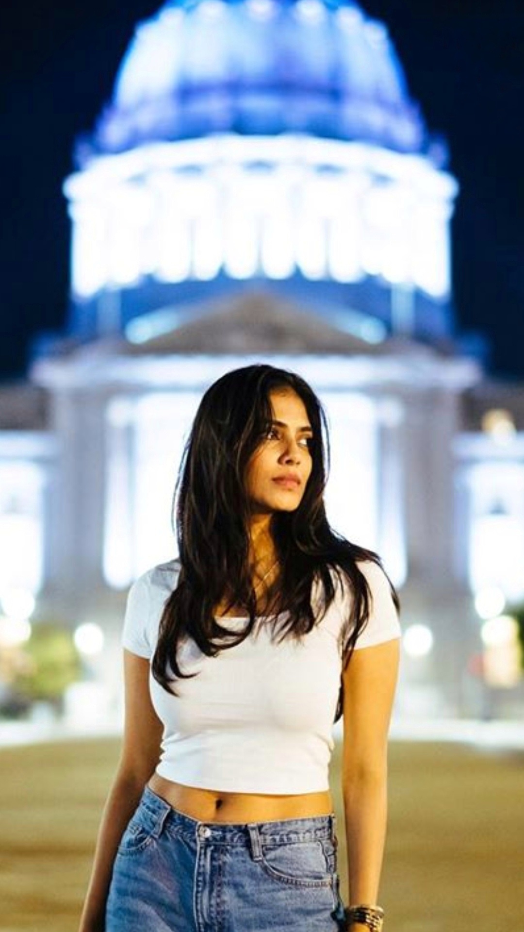 Malavika Mohanan Enjoying Her Vacation In USA
