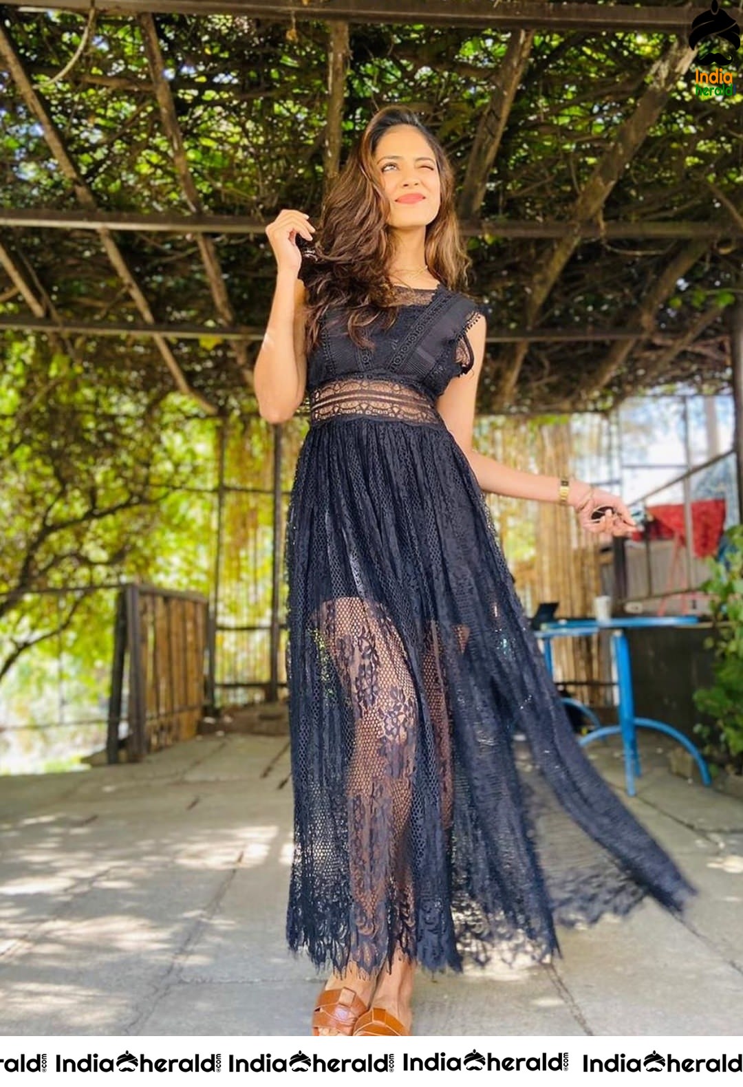 Malavika mohanan Latest Photos Collection