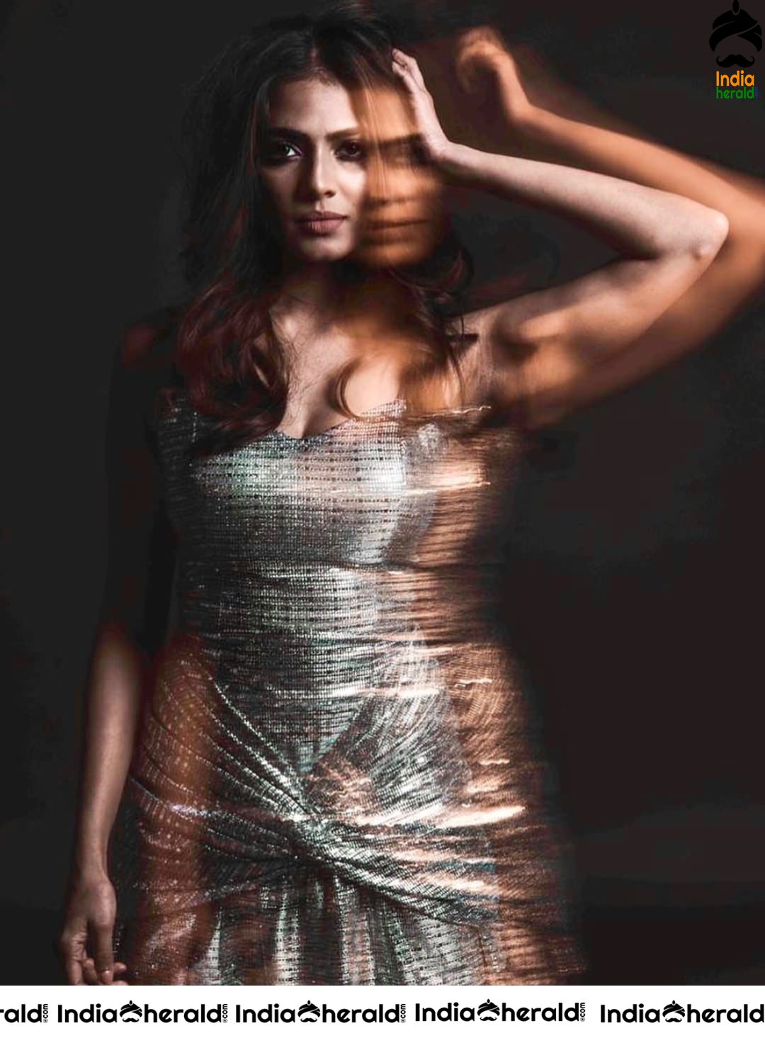 Malavika mohanan Latest Photos Collection