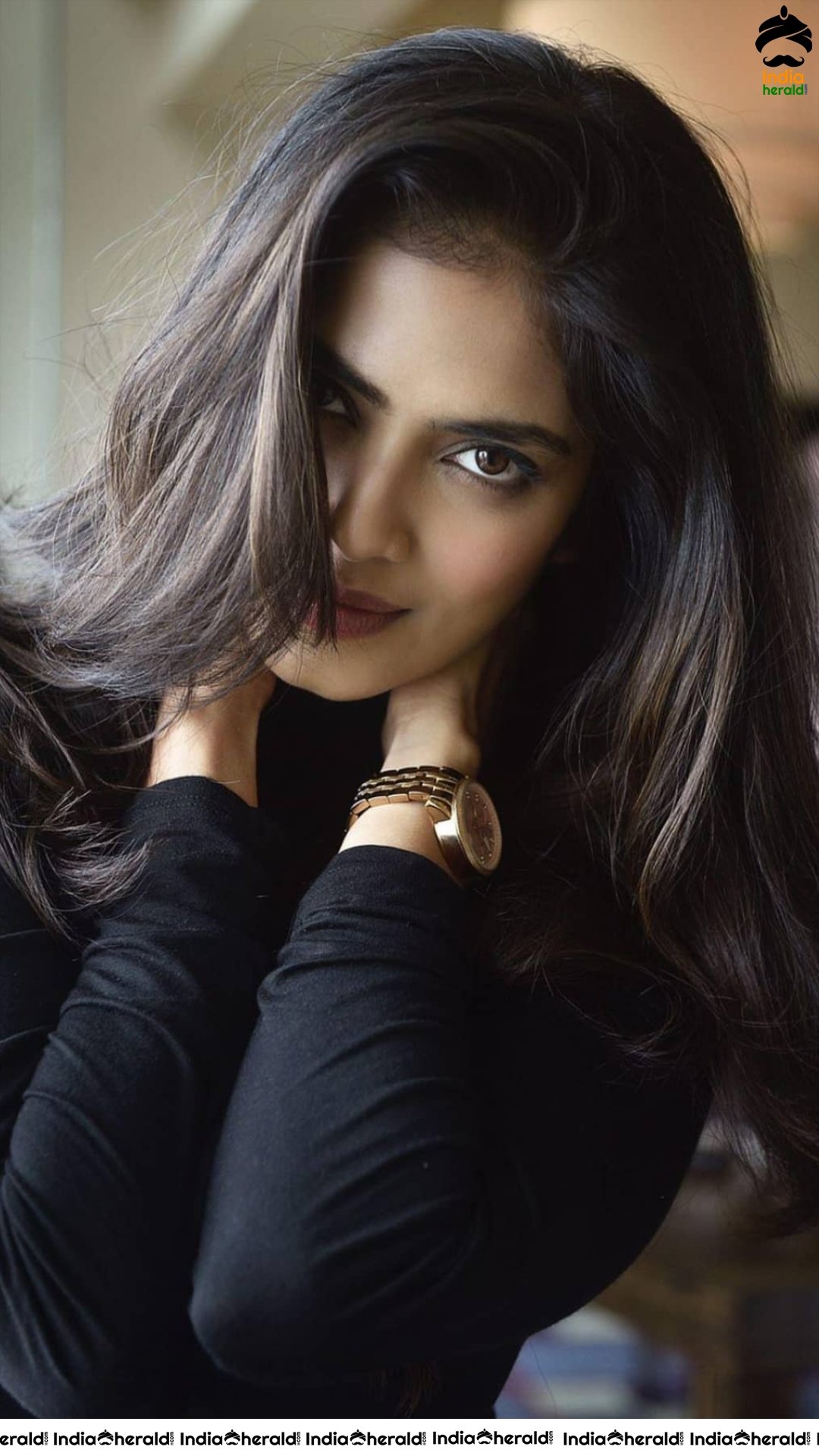 Malavika Mohanan Looking Too Pretty To Handle