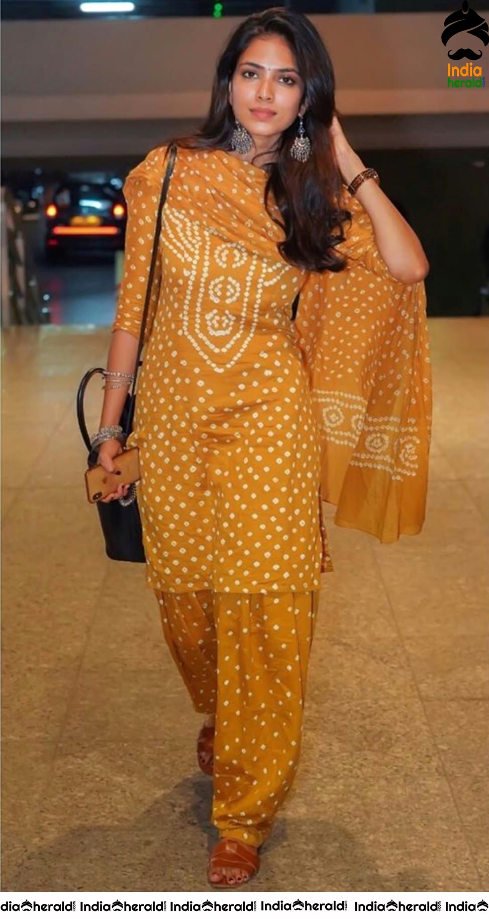Malavika Mohanan Oozing Hotness all the way in her recent Clicks