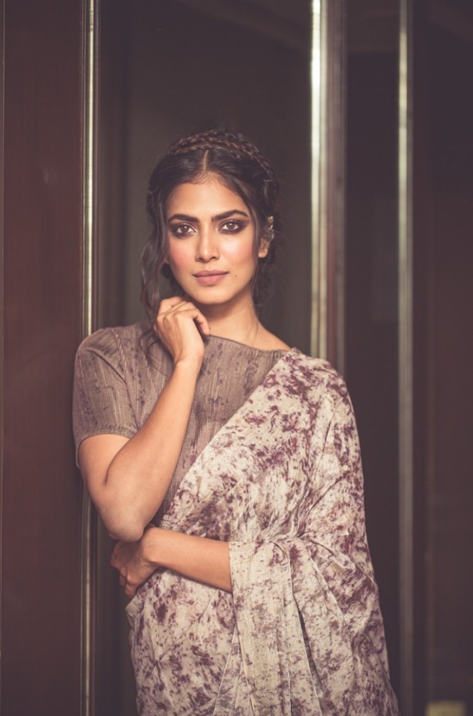 Malavika Mohanan Seduces Once Again With Her Latest Shoot Set 1