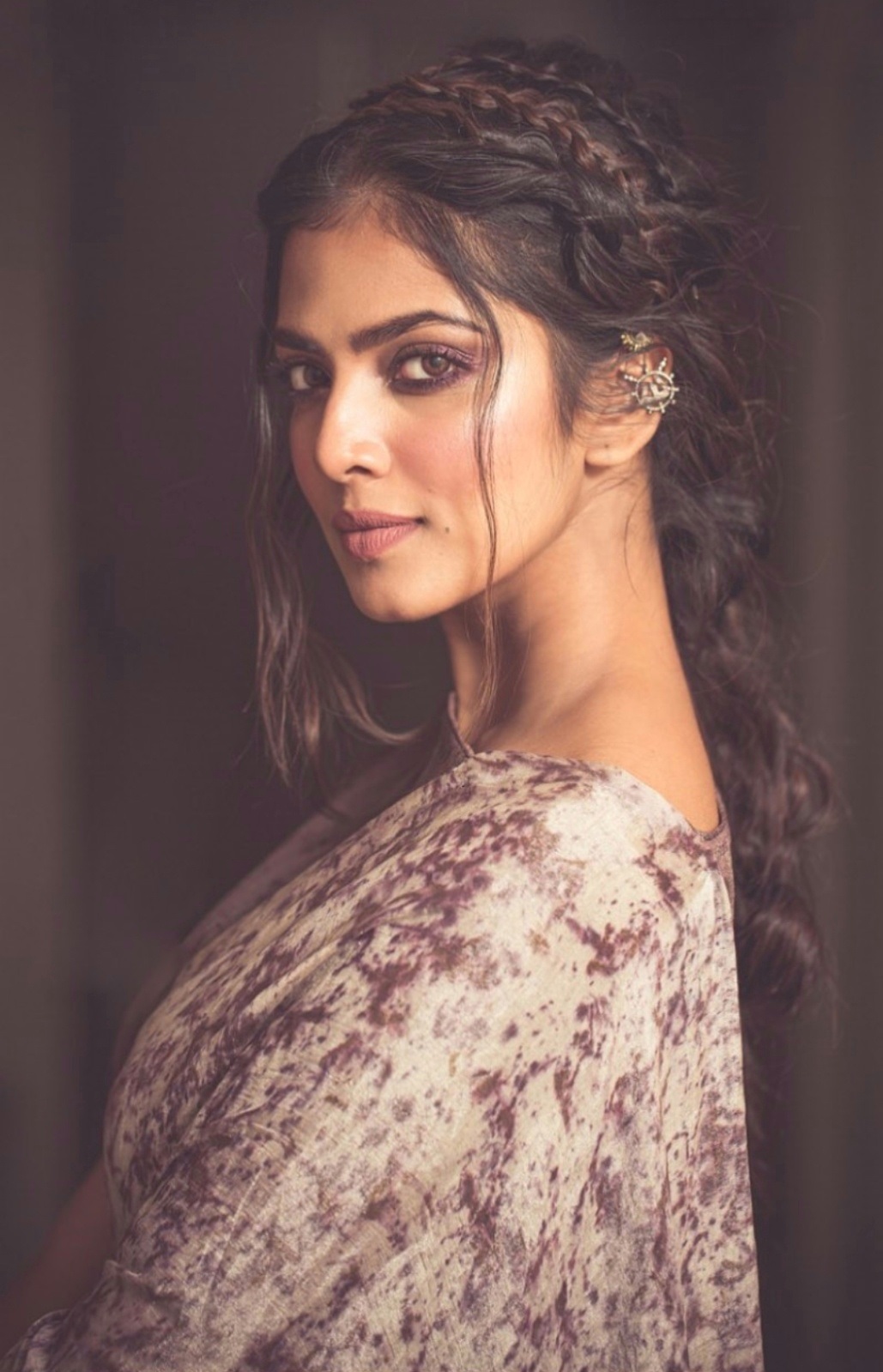 Malavika Mohanan Seduces Once Again With Her Latest Shoot Set 1