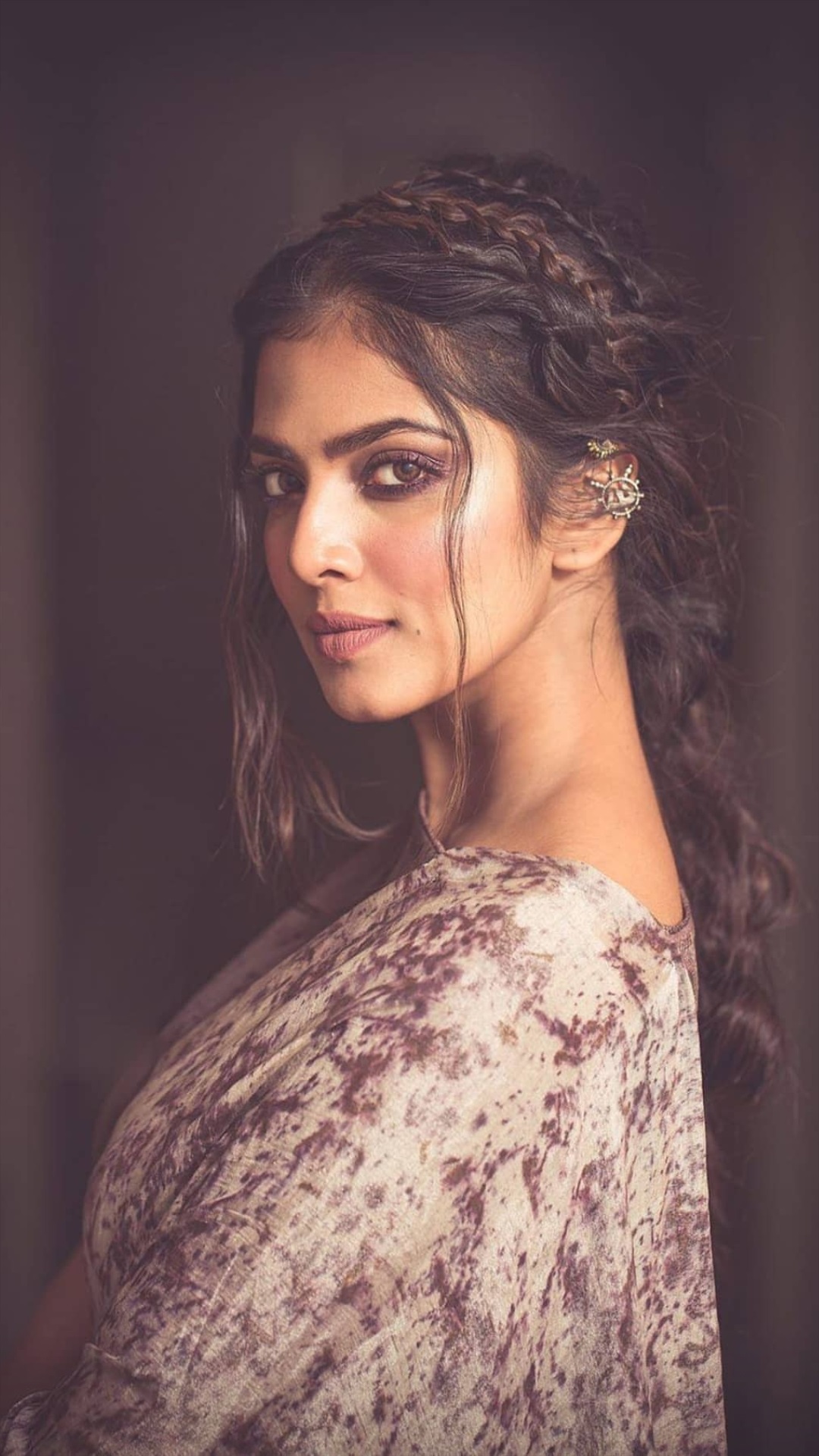 Malavika Mohanan Seduces Once Again With Her Latest Shoot Set 2