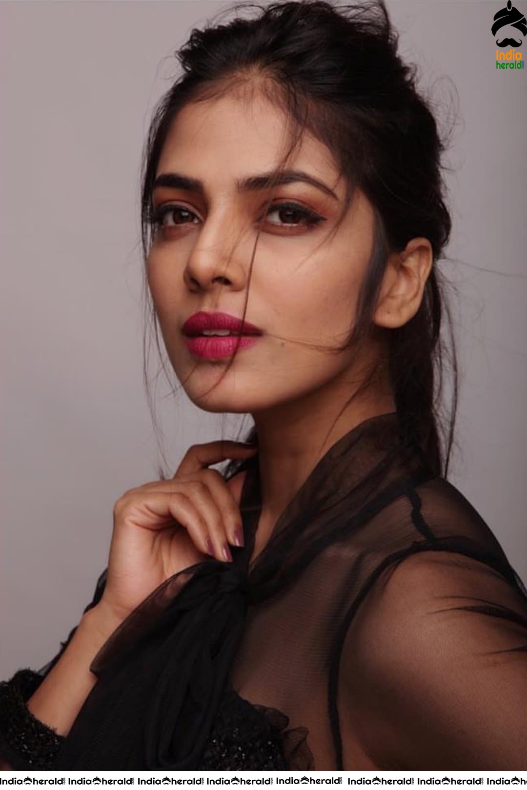 Malavika Mohanan Vintage Hot Photoshoot Clicks