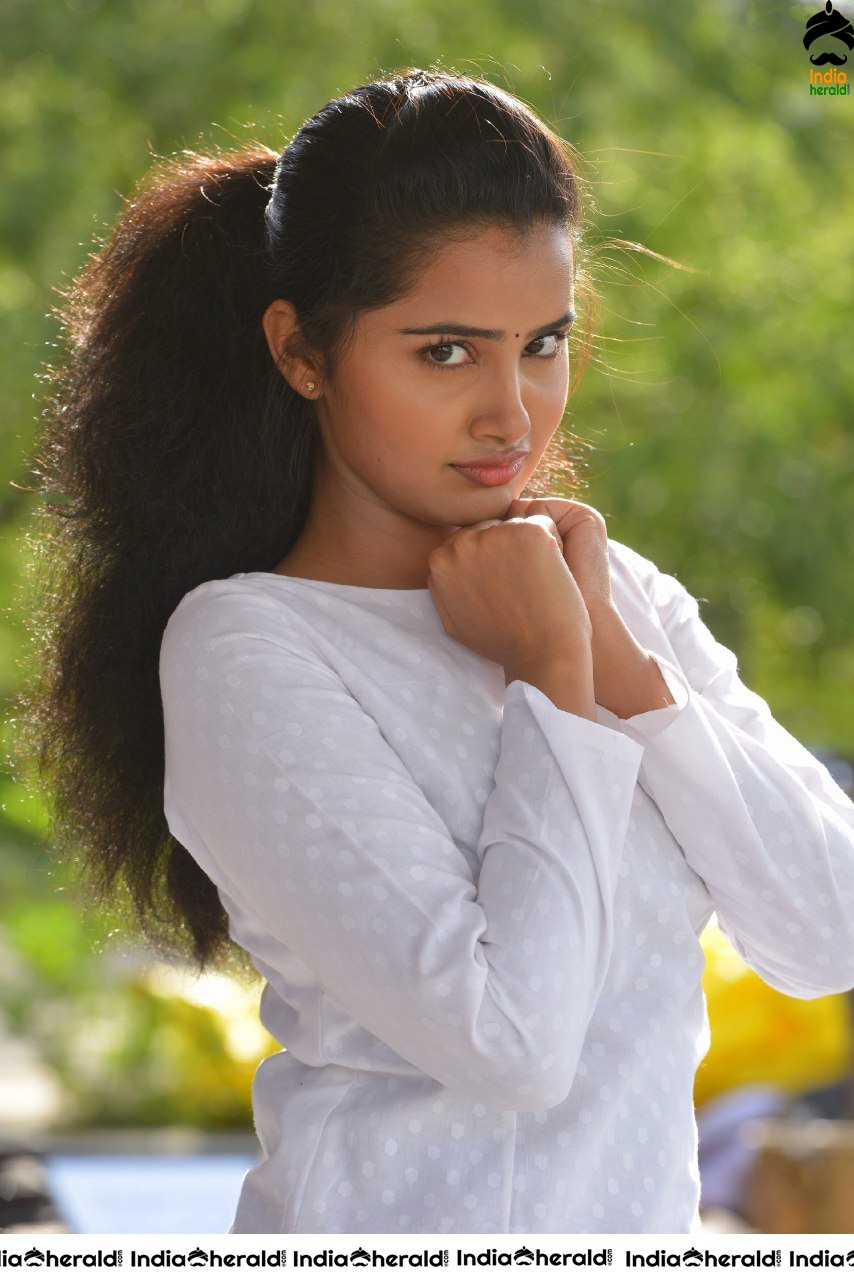 Mallu Beauty Anupama Parameswaran latest clicks