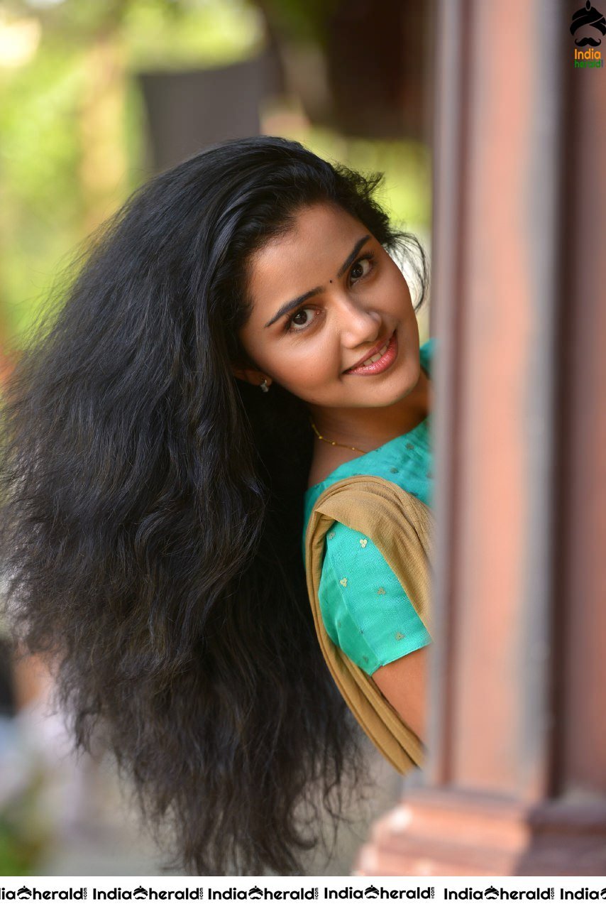 Mallu Beauty Anupama Parameswaran latest clicks