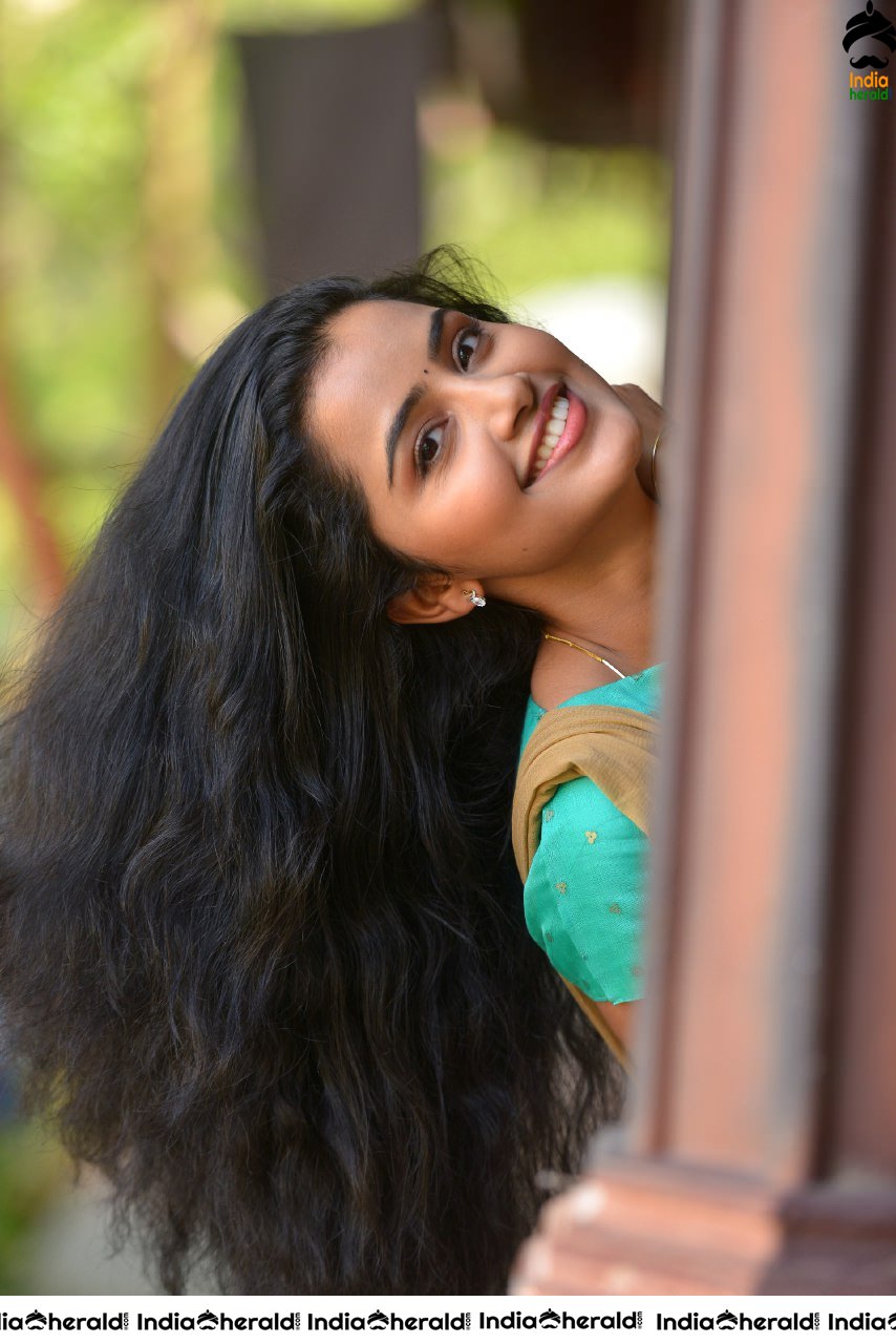 Mallu Beauty Anupama Parameswaran latest clicks
