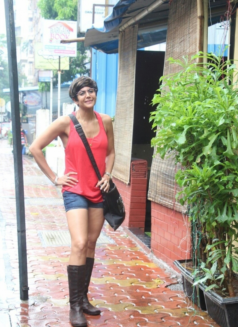 Mandira Bedi Spotted In Shorts At A Bandra Cafe