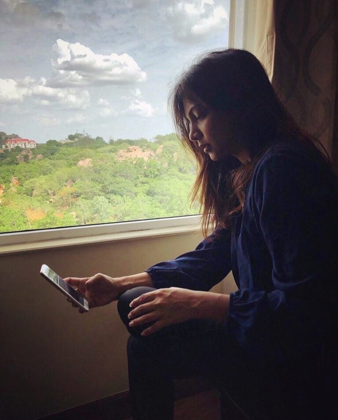 Mandonna Sebastian Latest Shoot In A Blue Shirt