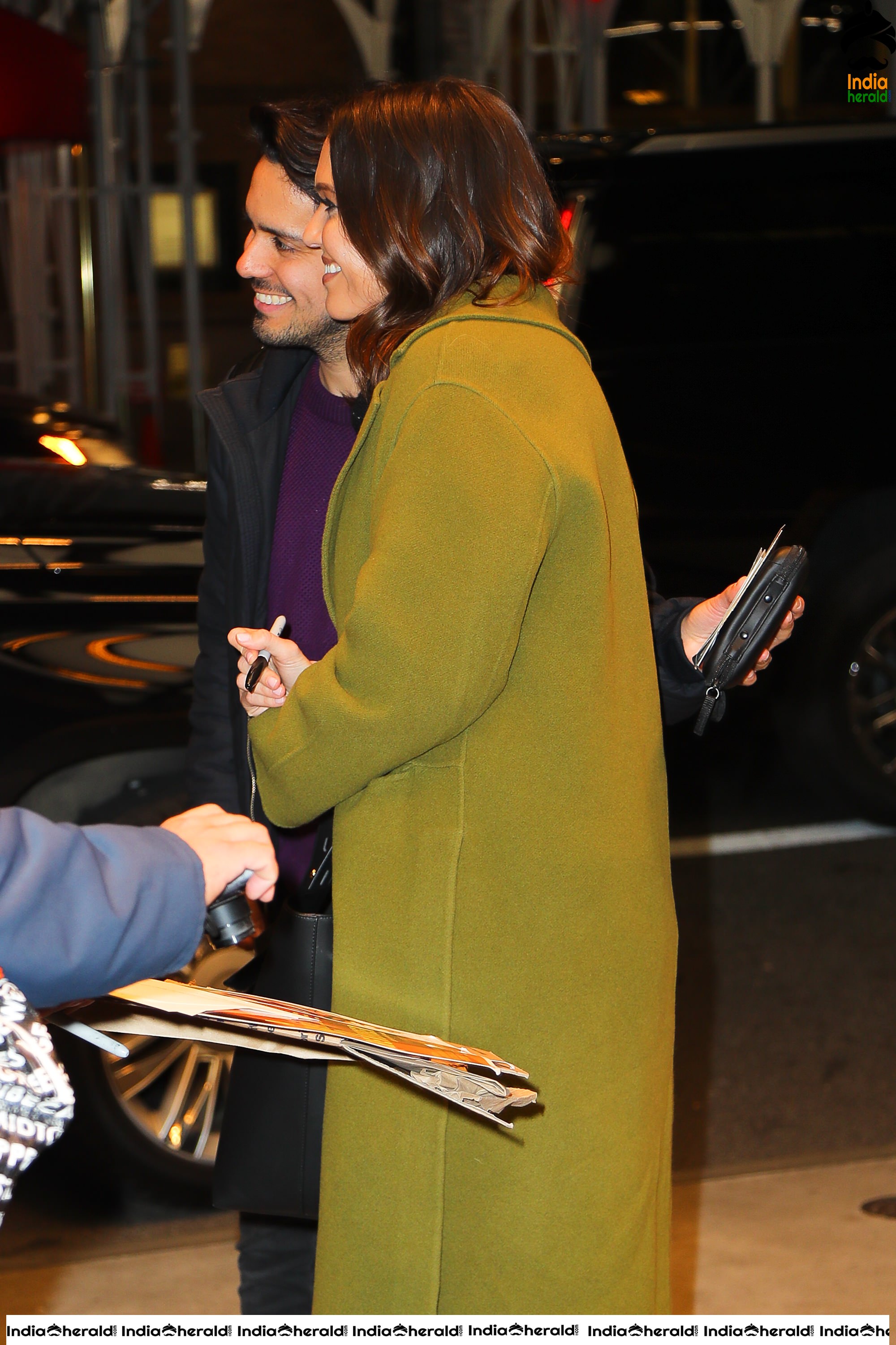 Mandy Moore Outside of her hotel in New York