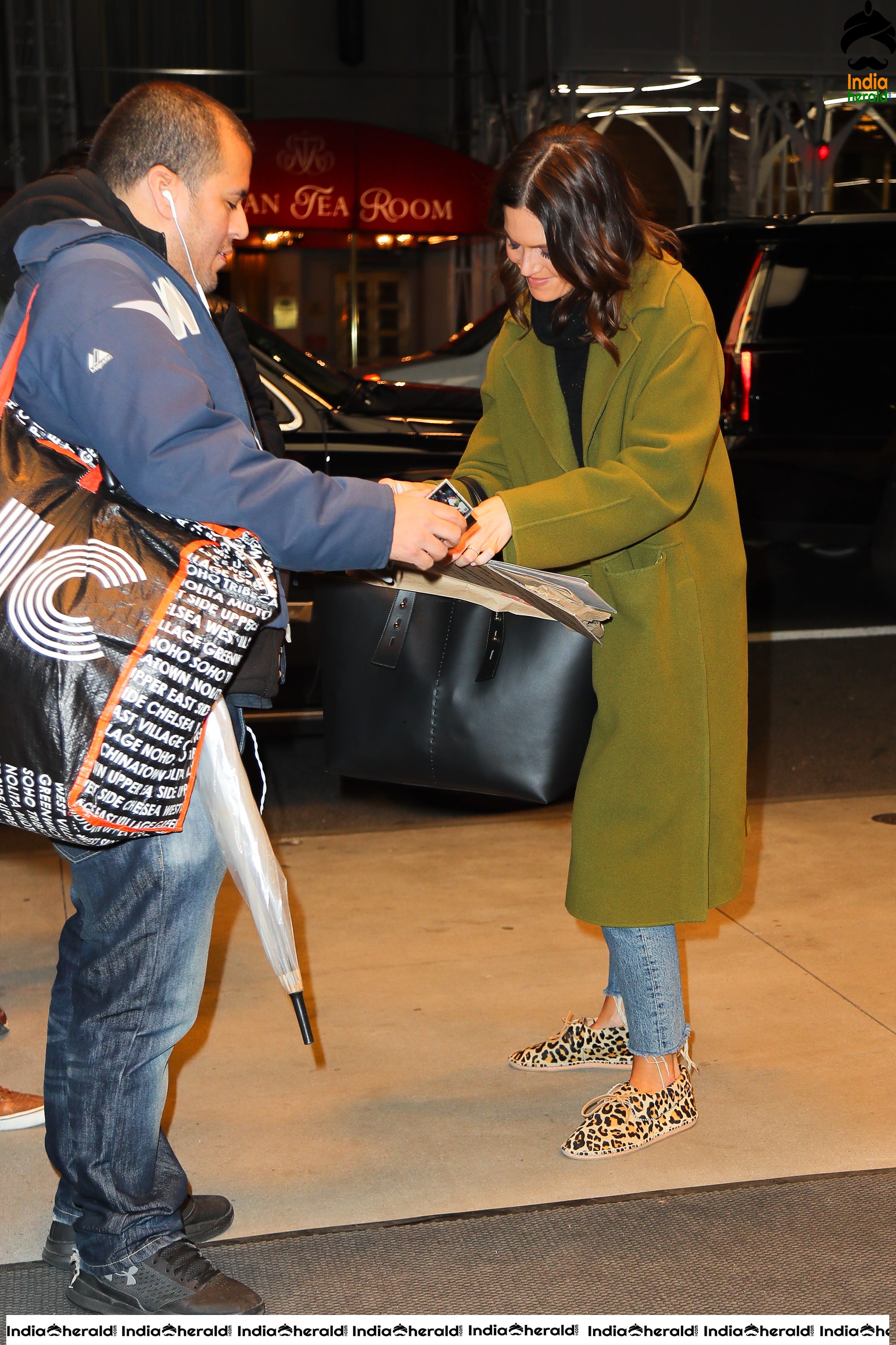 Mandy Moore Outside of her hotel in New York