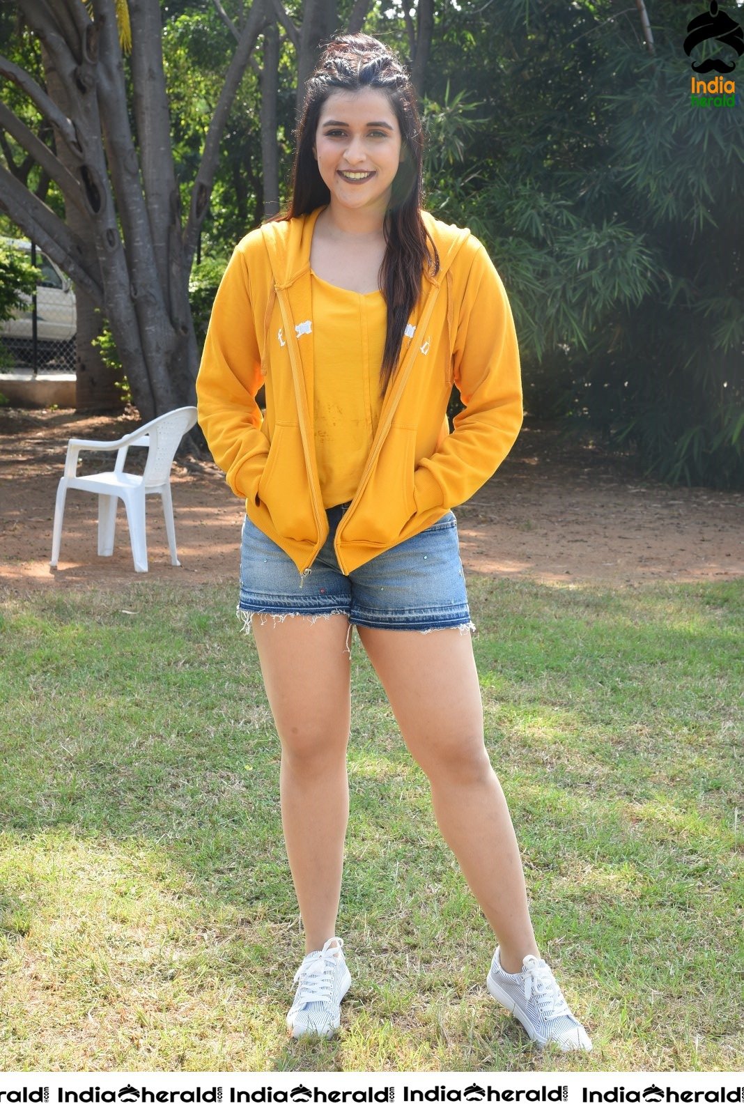 Mannara Chopra Hot Thighs Show in Sexy Shorts and Yellow Jerkin Set 1