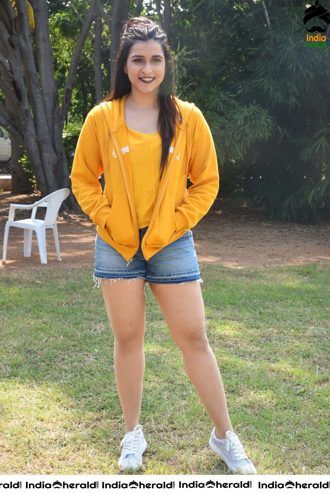 Mannara Chopra Hot Thighs Show in Sexy Shorts and Yellow Jerkin Set 1