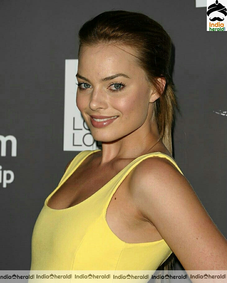 Margot Robbie Hot In Yellow Dress