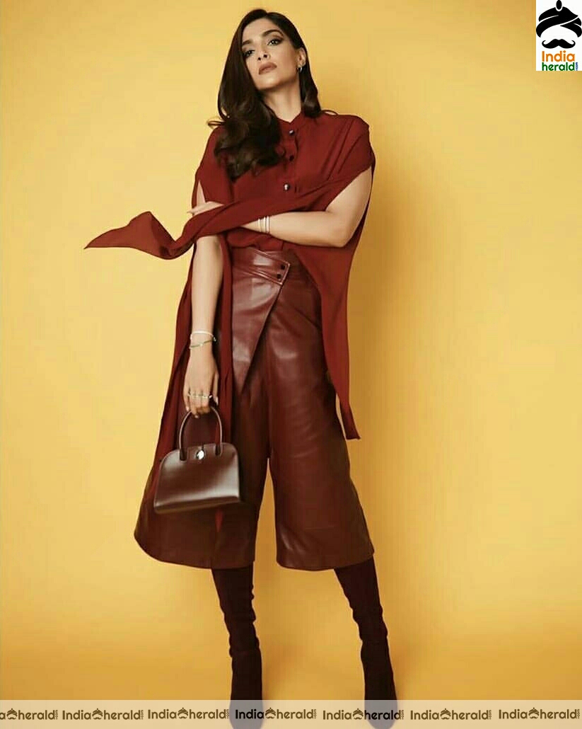 Maroon Hottie Sonam Kapoor looking Gorgeous