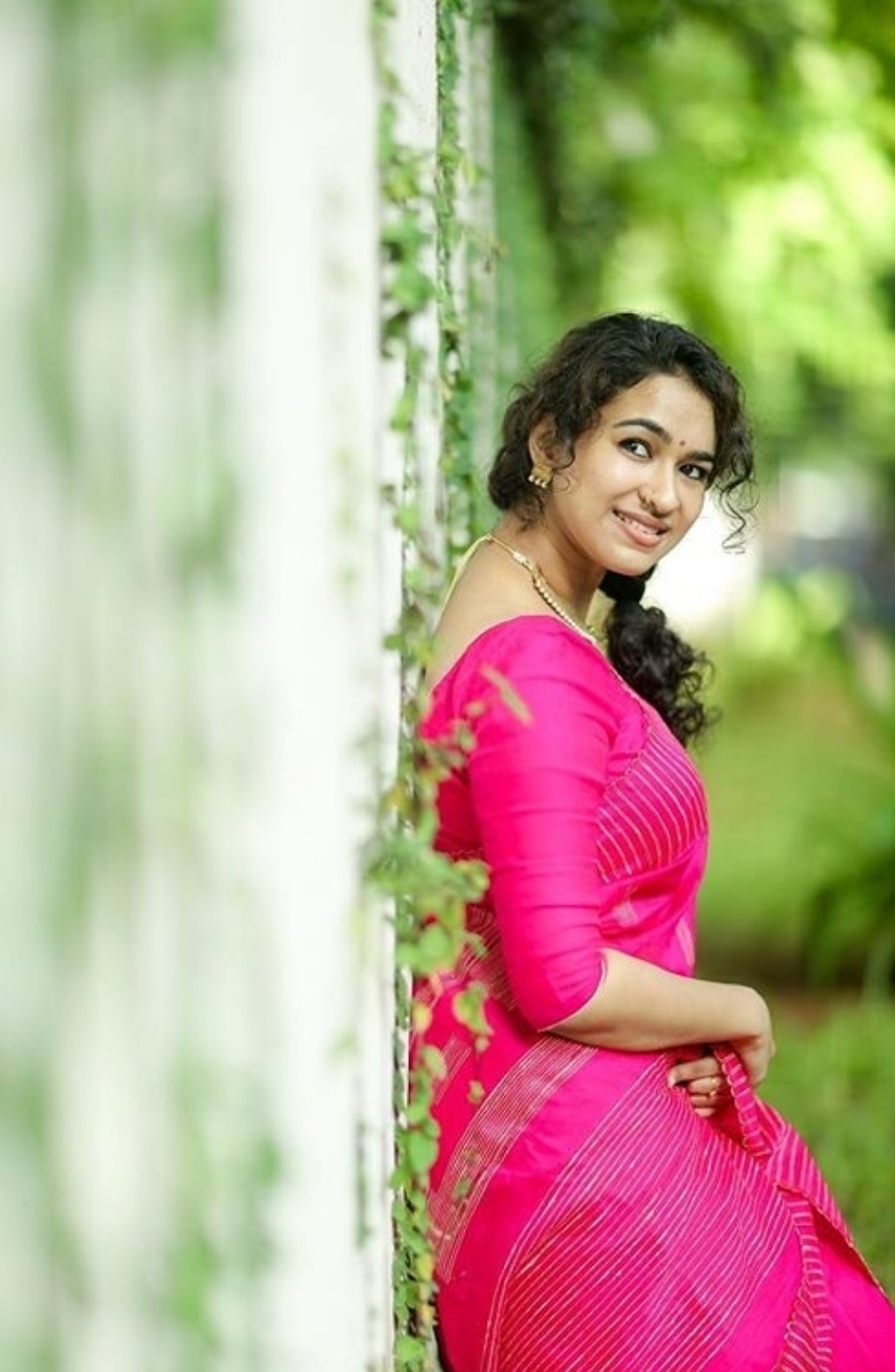 Meesha Ghoshal Hot HD images