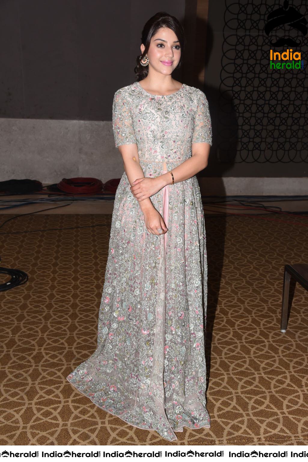 Mehreen Kaur Latest Photos during a Press meet at Taj Set 2