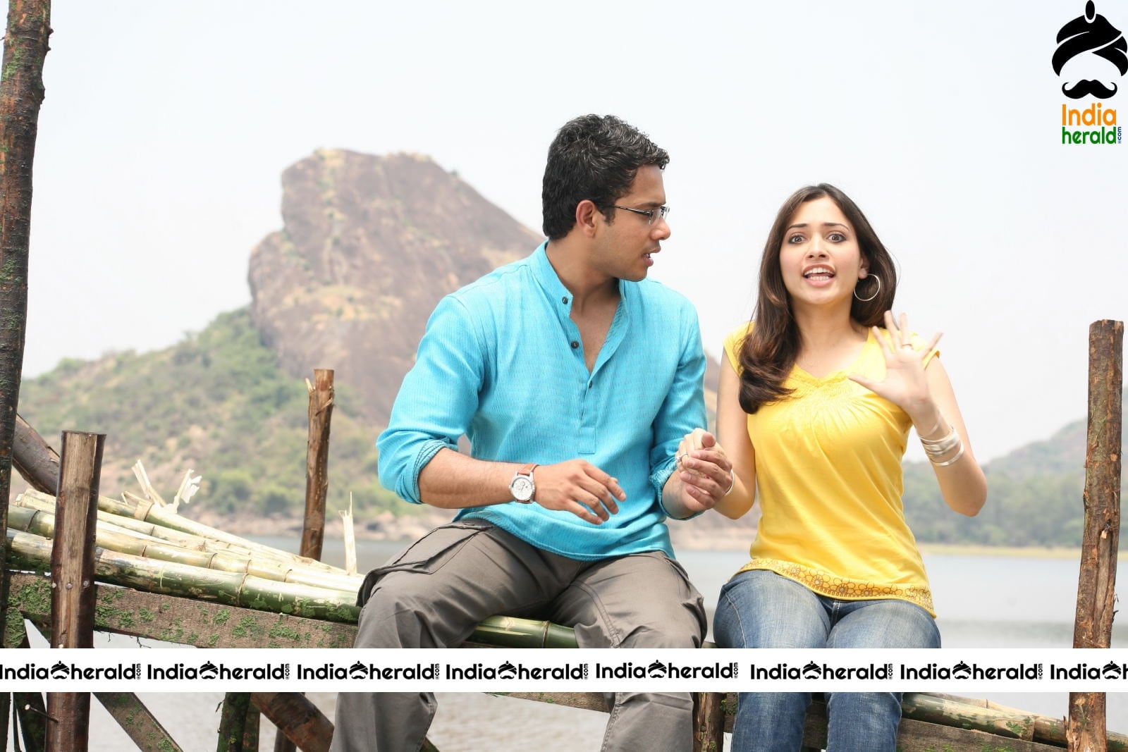 Milky White Beauty Tamannaah Hot and Rare Stills from KK Tamil Movie Set 1