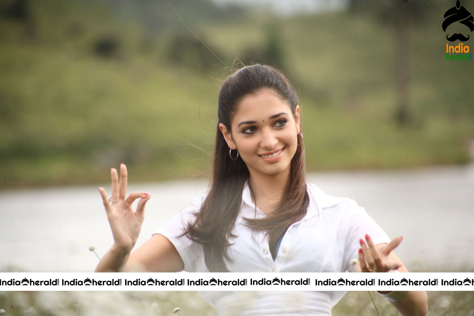 Milky White Beauty Tamannaah Hot and Rare Stills from KK Tamil Movie Set 5
