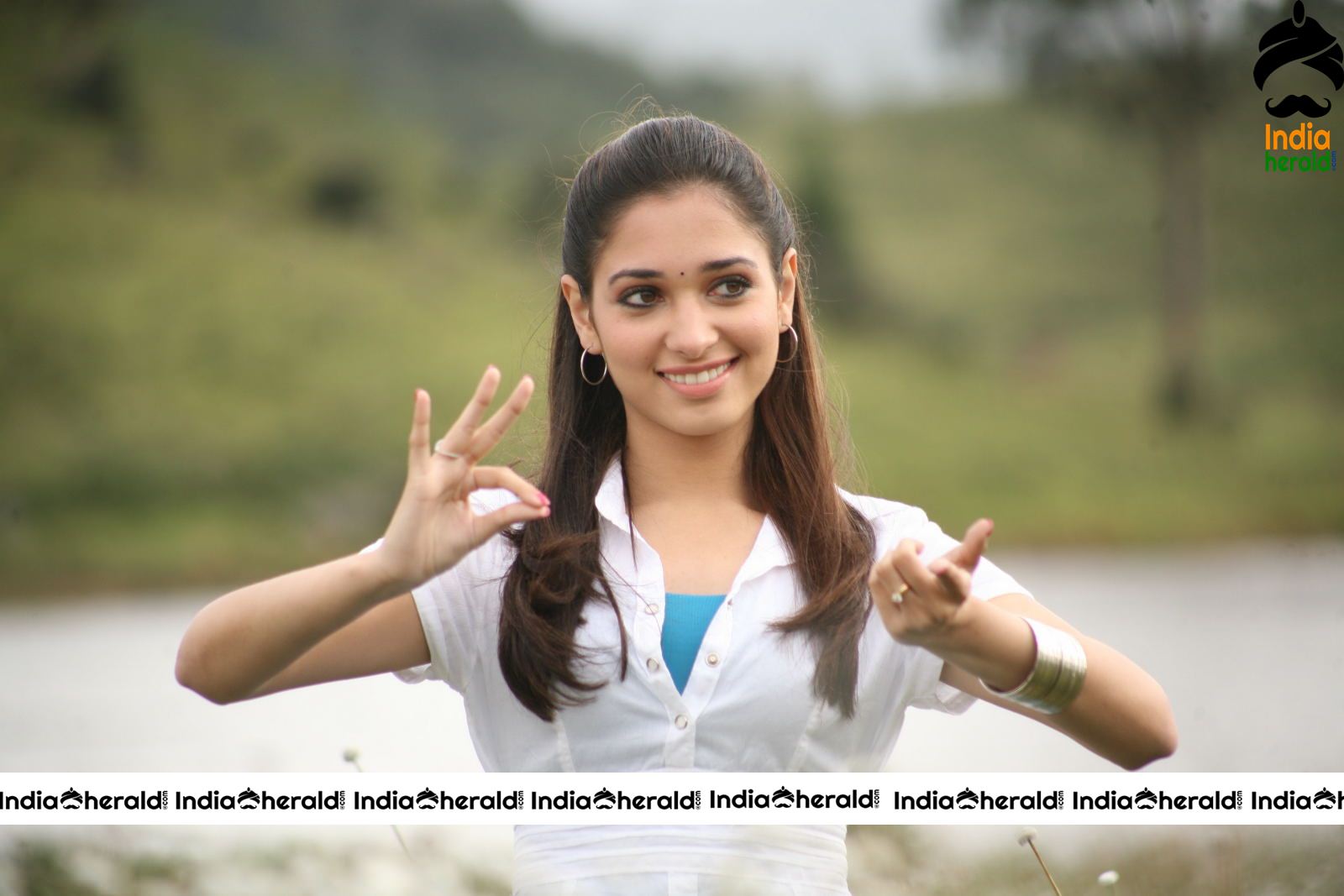 Milky White Beauty Tamannaah Hot and Rare Stills from KK Tamil Movie Set 6