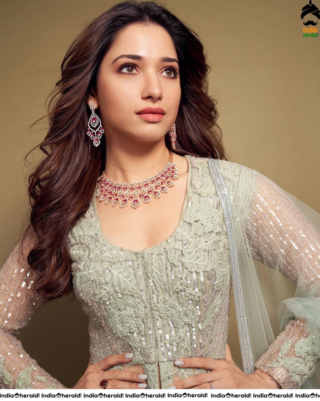 Milky White Beauty Tamannaah Latest Tempting Hot Photos Set 2