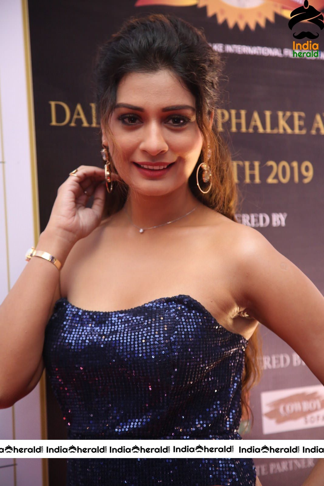 More Hot and Sexy Photos Of Payal Rajput From The Award Show Set 3
