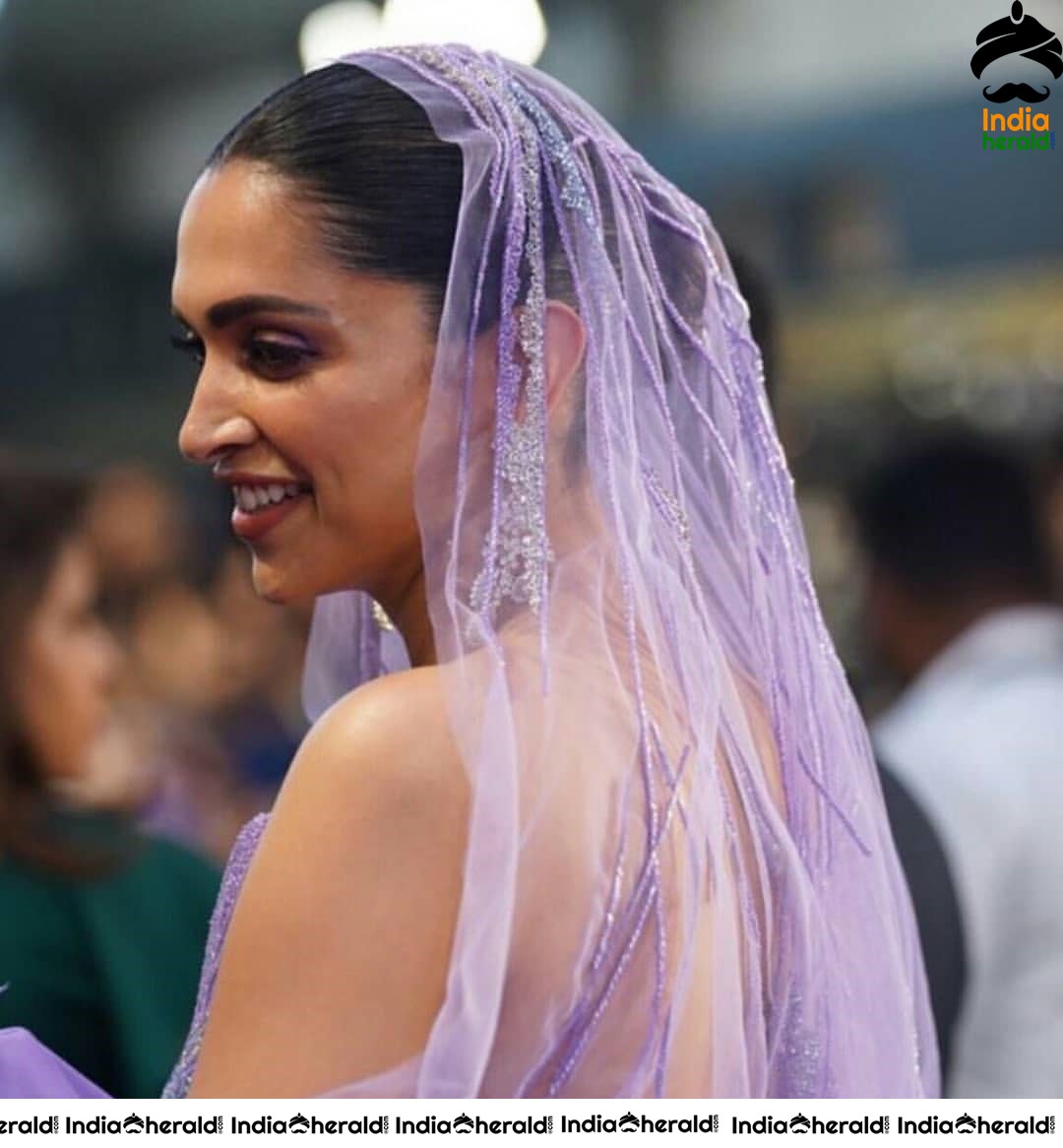 More Tempting Hot Photos Of Deepika Padukone In Purple Sexy Dress IIFA Set 2
