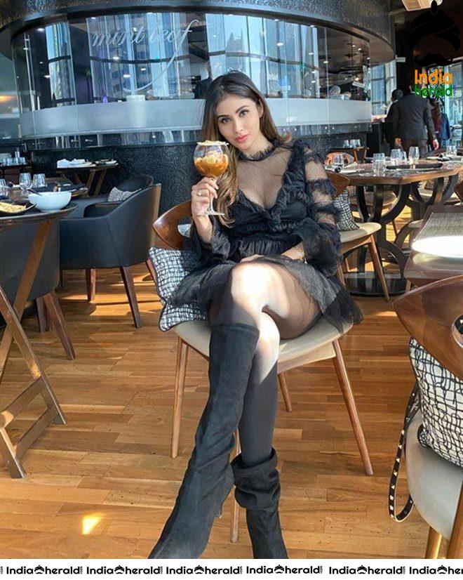 Mouni Roy Mesmerizing Hot Photos Collection Set 3