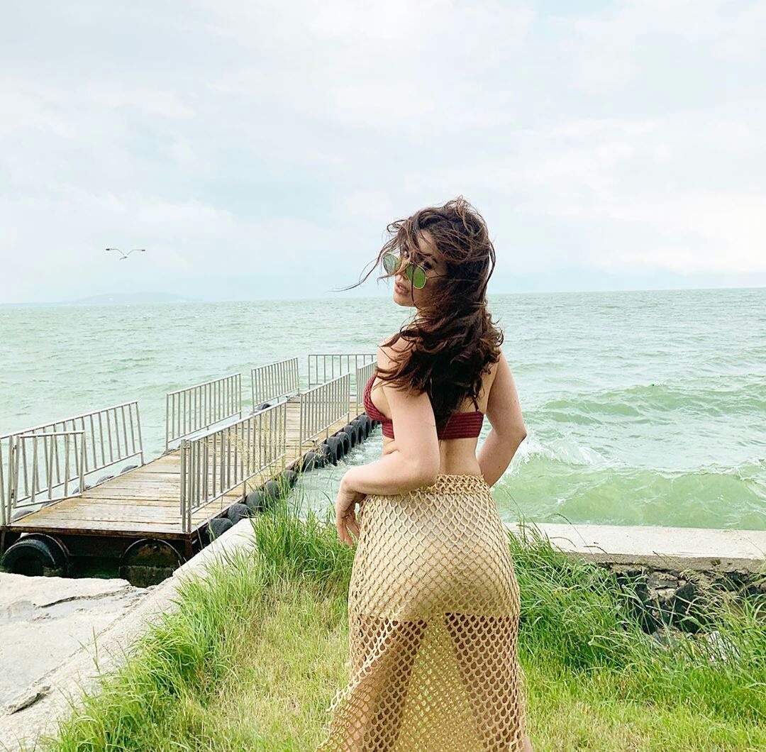 Mukti Mohan Hot Photo Shoot In Beach Side