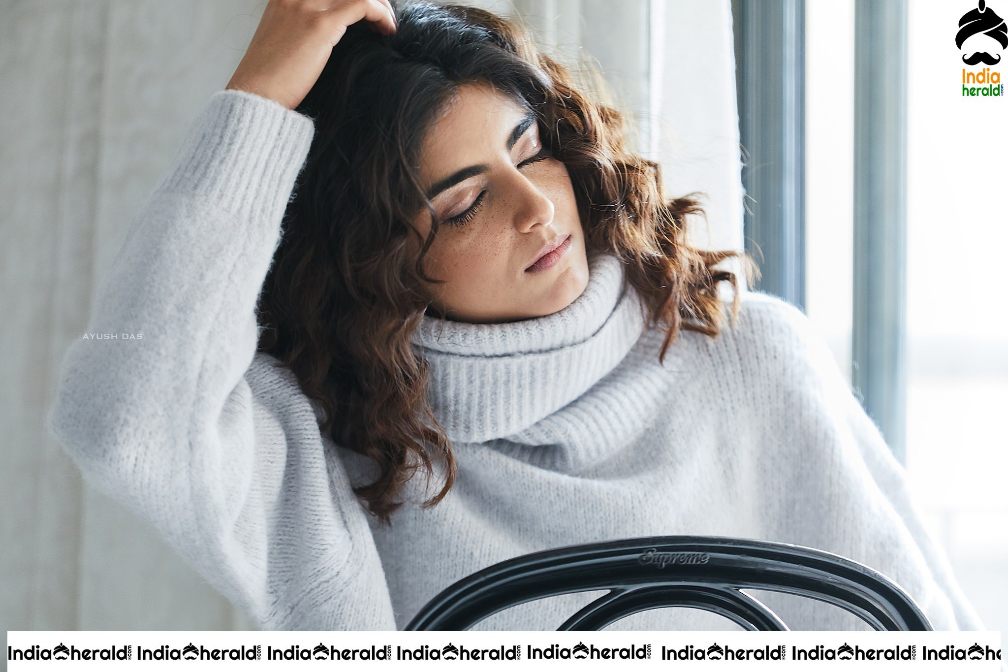 Muskaan Khubchandani Latest Hot Photoshoot Set 1