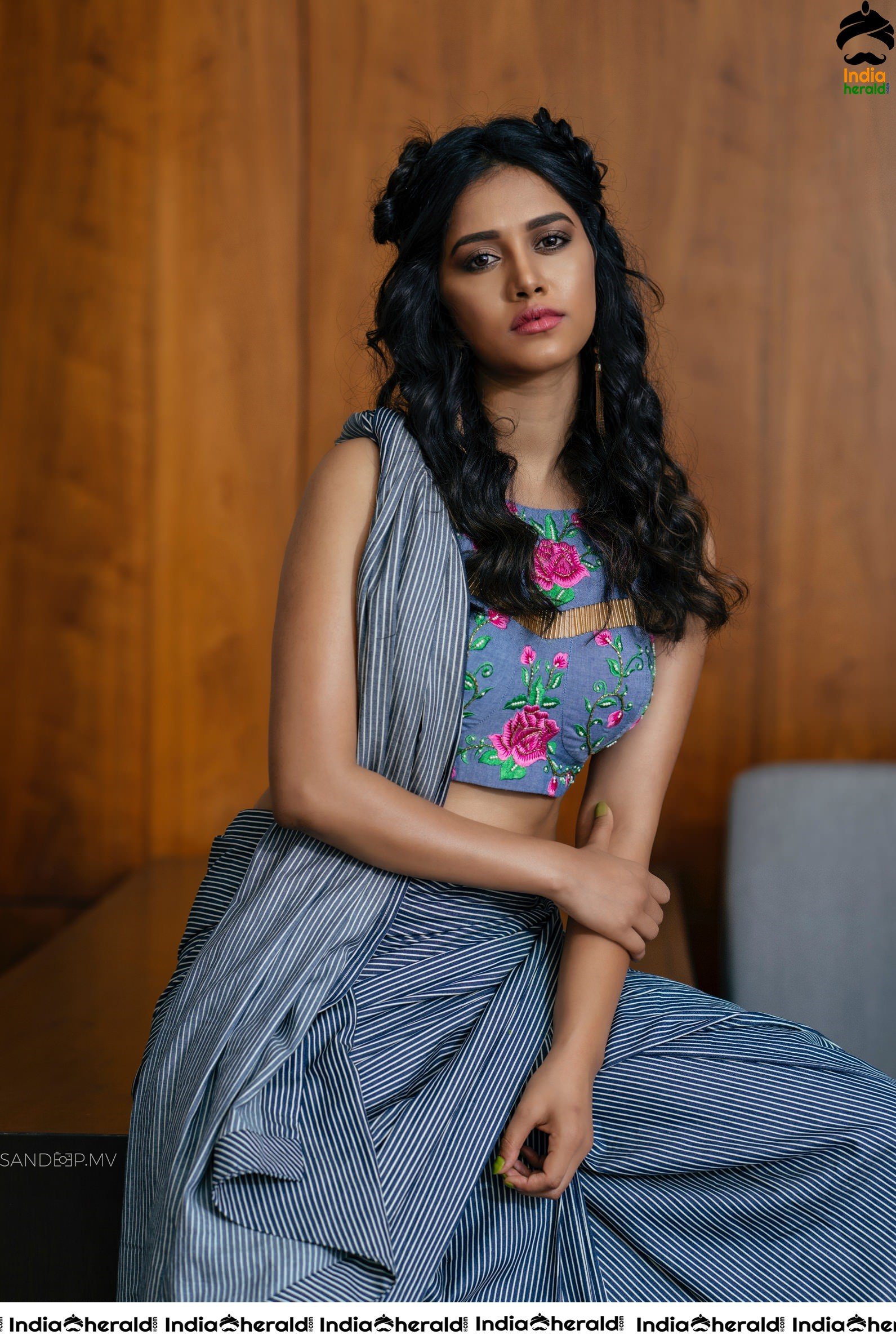 Nabha Natesh Latest Hot Photoshoot Flaunting her Sexy Tempting Midriff and Navel