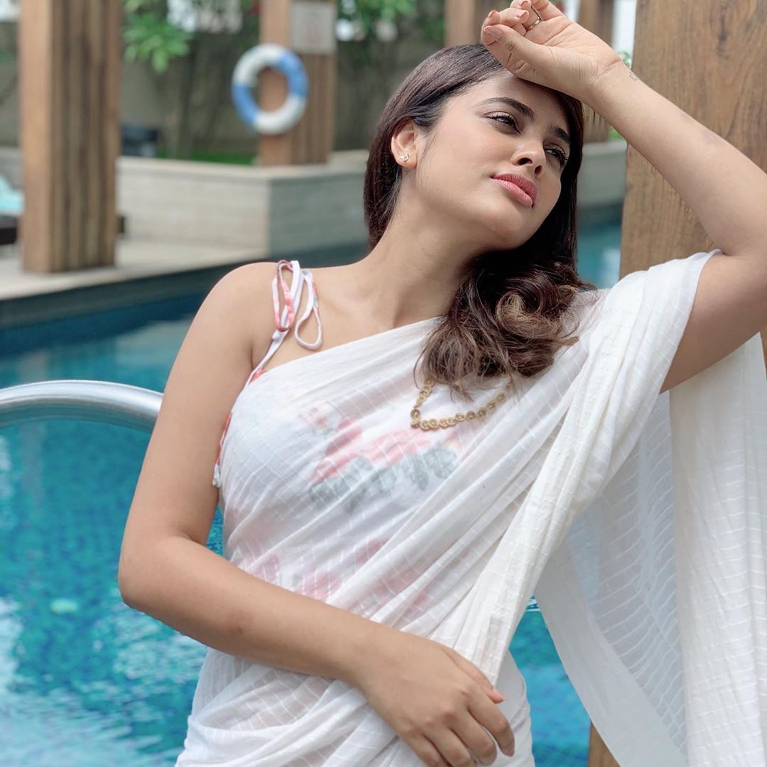 Nandita Swetha In Transparent Dress Oozing Oomph