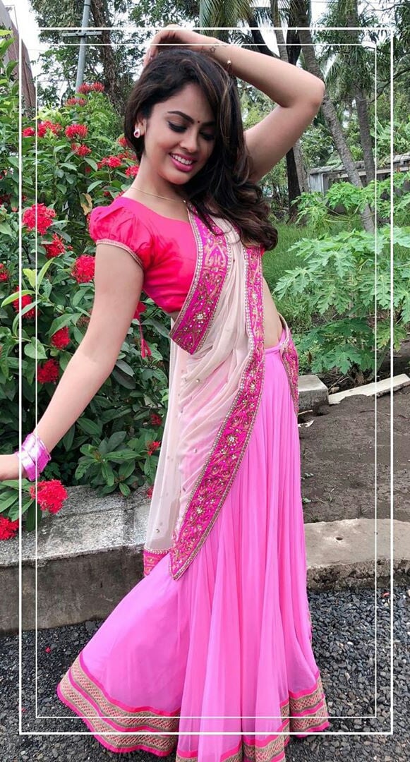 Nandita Swetha In Transparent Dress Oozing Oomph