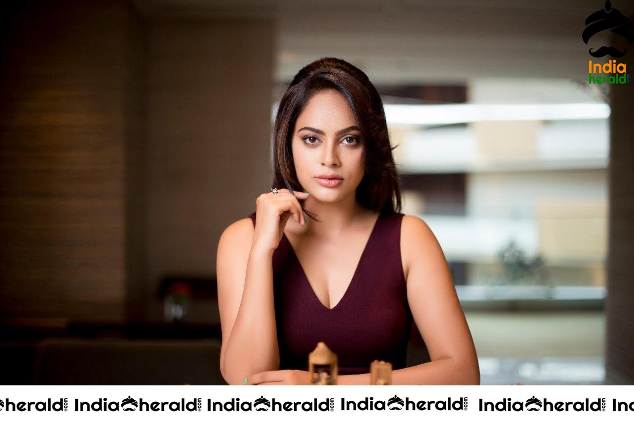 Nandita Swetha Maroon Frock Latest Hot Photoshoot