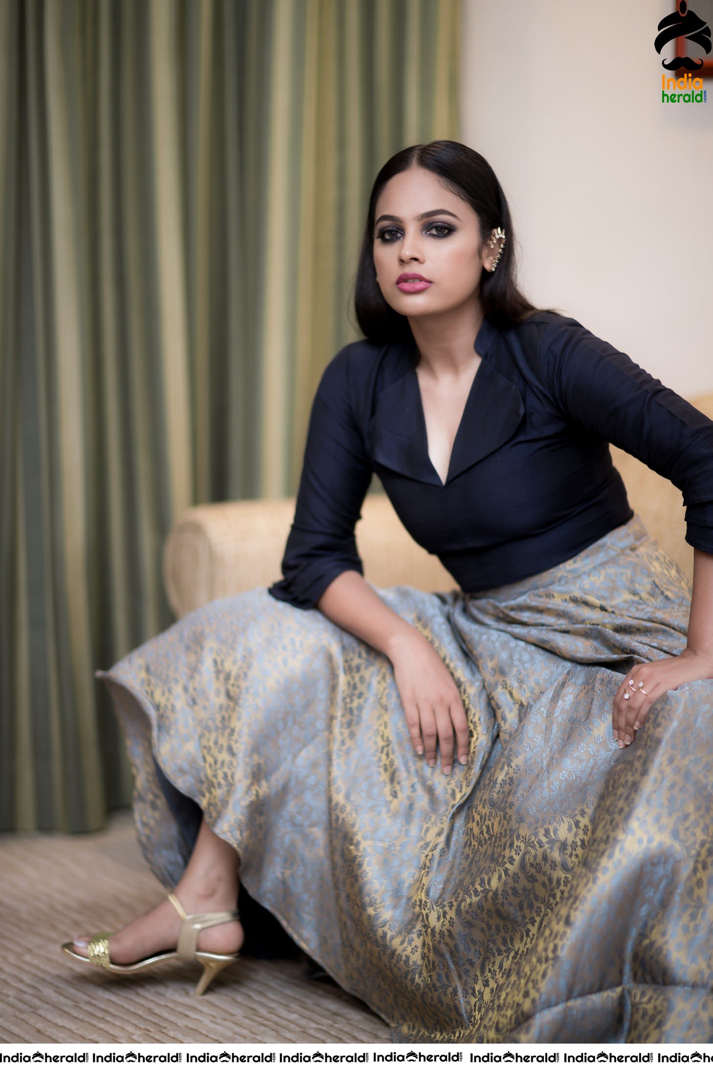 Nandita Swetha New Photos in Tight Black Dress