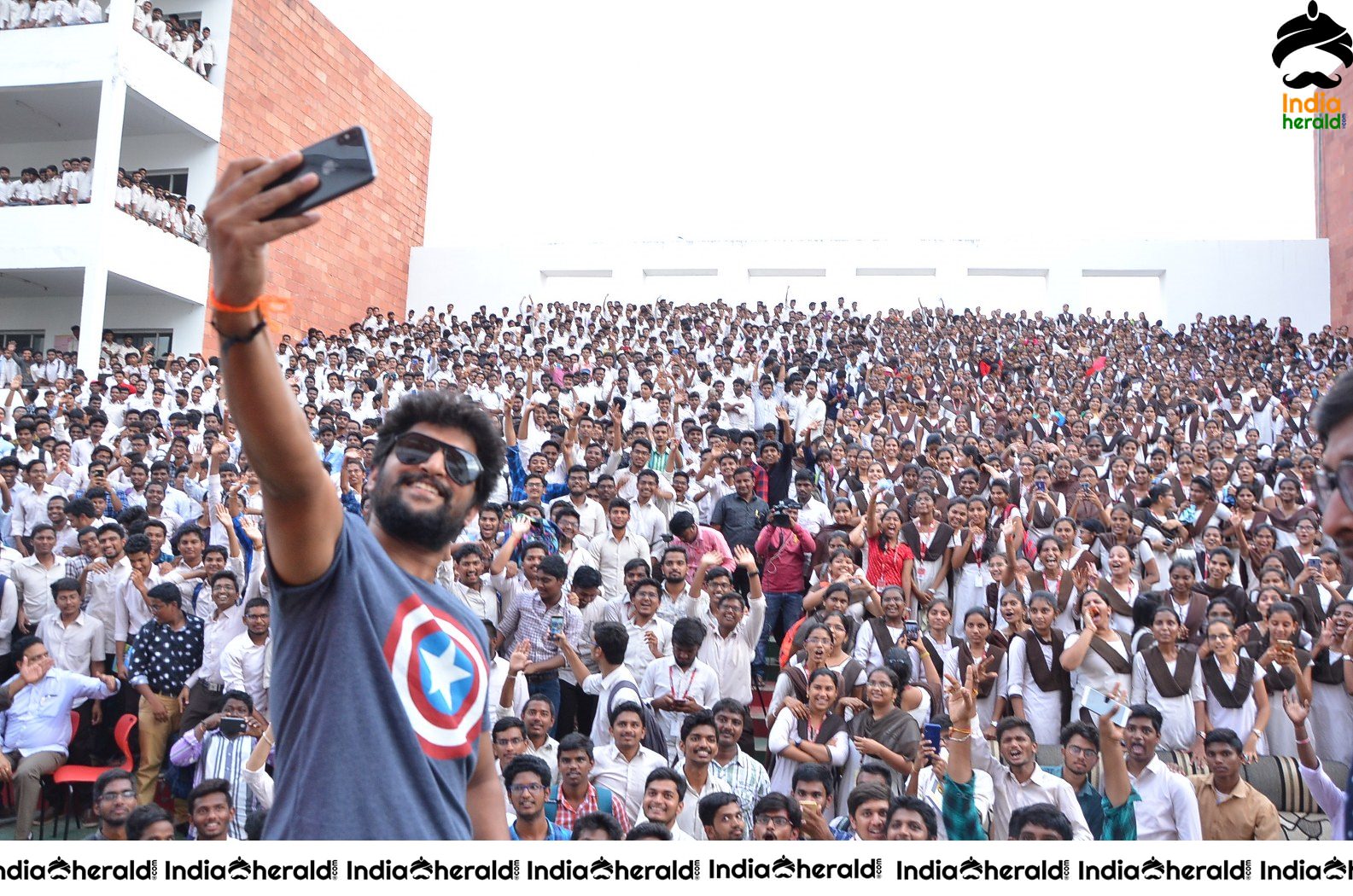 Nani Promoting Gang Leader Movie At VVIT College Set 6