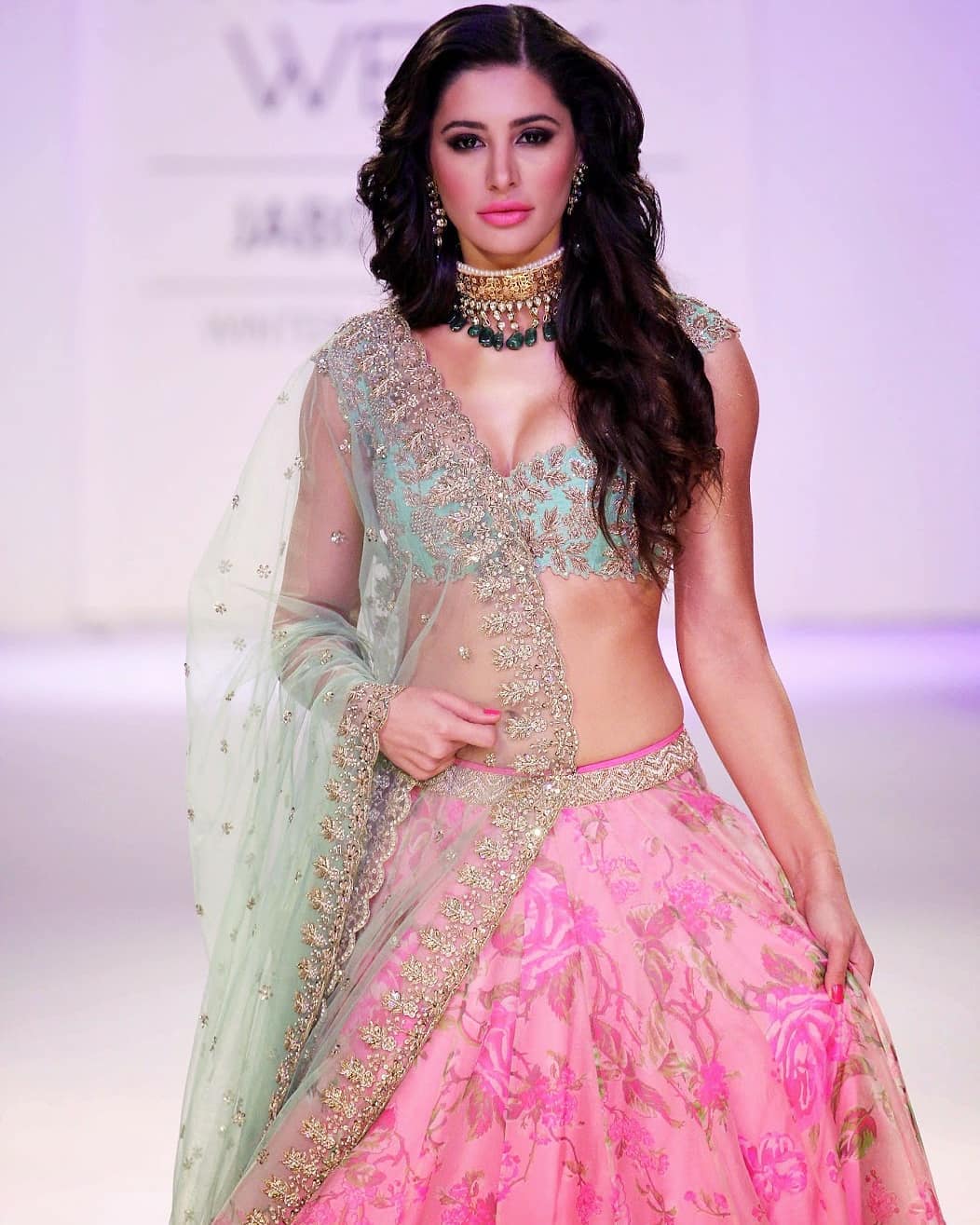 Nargis Fakhri Sexiest Cleavage At Lakme Fashion Week
