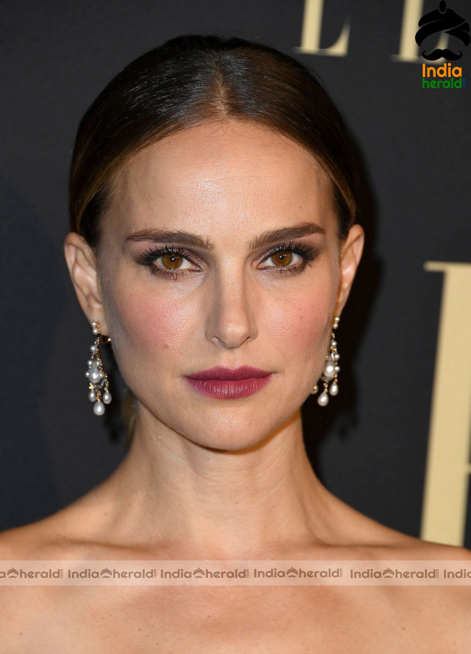 Natalie Portman at ELLE Women In Hollywood Beverly Hills Set 2
